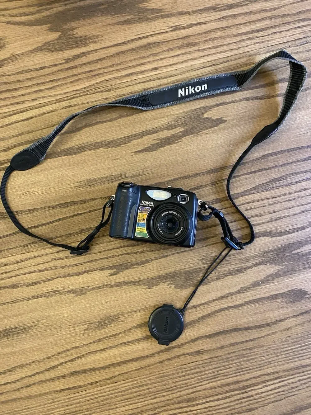 Vintage Nikon Coolpix 5400 5.1MP Digital Camera Untested No Charger Or Battery